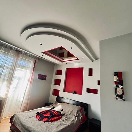 Modern Apartment On Mechnikova Street 18 Lviv Extérieur photo
